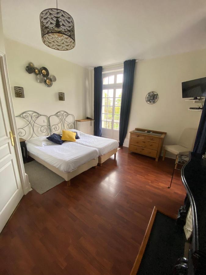Hotel Les Grands Chenes Сен-Фаржо Экстерьер фото