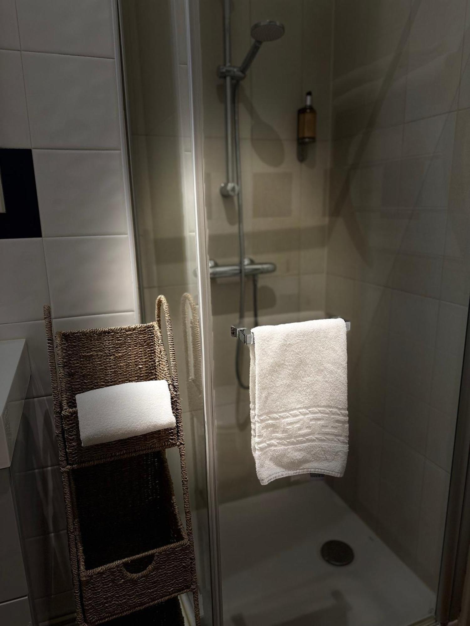 Hotel Les Grands Chenes Сен-Фаржо Экстерьер фото