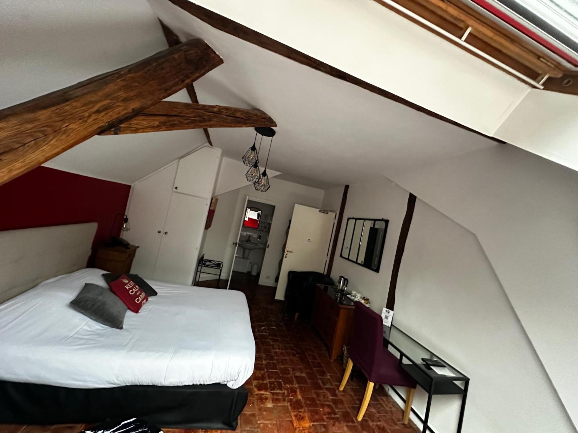 Hotel Les Grands Chenes Сен-Фаржо Экстерьер фото