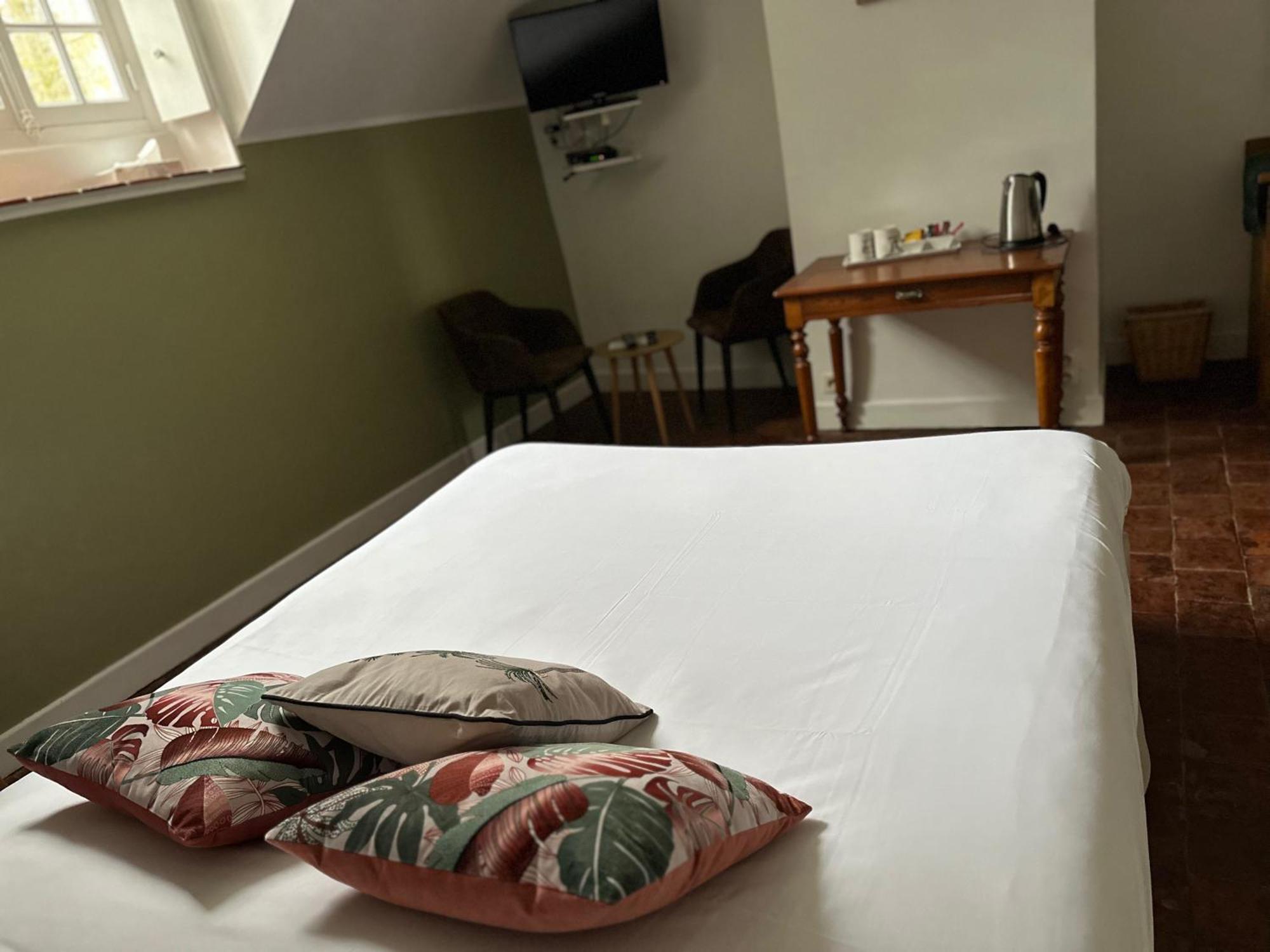 Hotel Les Grands Chenes Сен-Фаржо Экстерьер фото