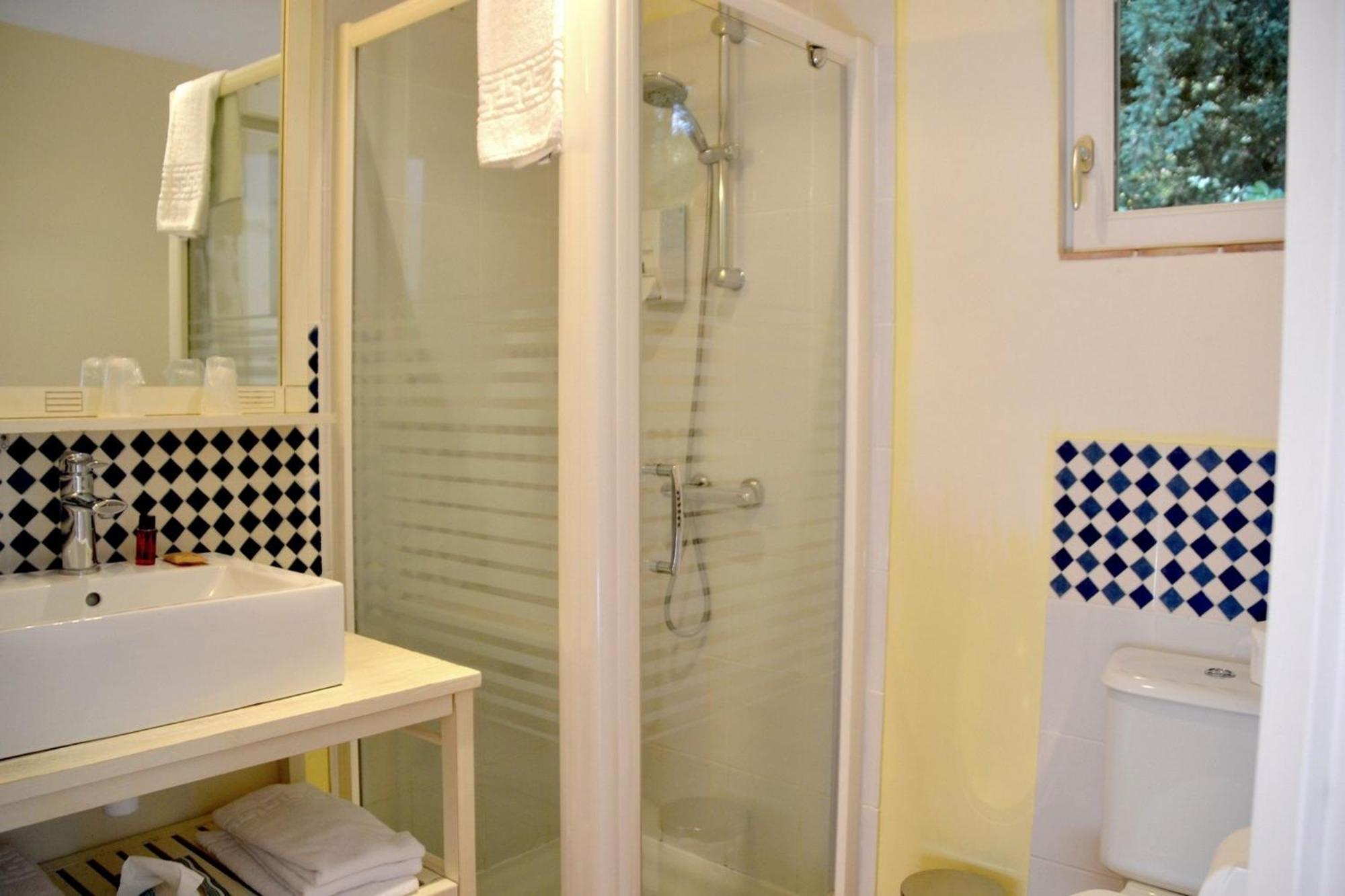 Hotel Les Grands Chenes Сен-Фаржо Экстерьер фото